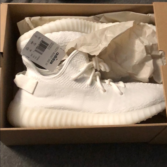 yeezy triple white size 11.5